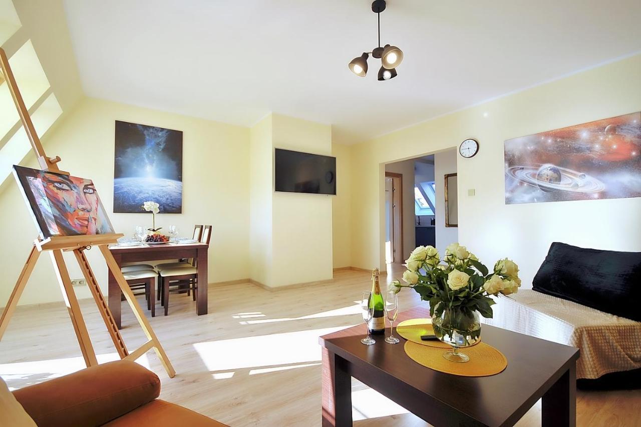 50 M Do Plazy Thobruk Apartamenty Piekna Dama Z Kolobrzegu ภายนอก รูปภาพ